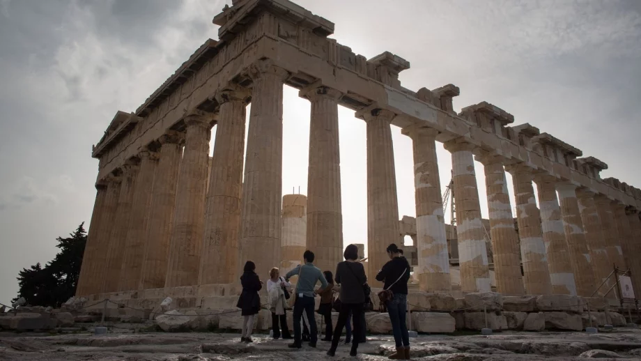 Кредиторите откриха дупка от 2,5 млрд.евро в гръцкия бюджет