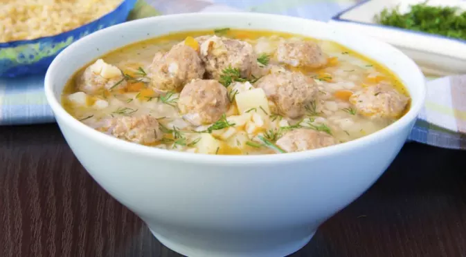 Традиционна рецепта за апетитна супа топчета