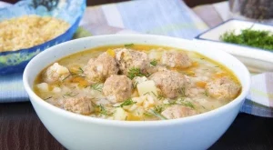 Супа топчета