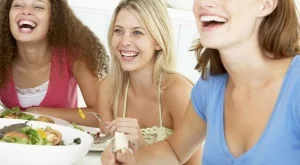 Хранене според цвета на косата