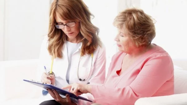 „Помощ от приятел“ за лечение в чужбина