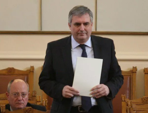 Депутатите приеха бюджета на социалното министерство в Бюджет 2016