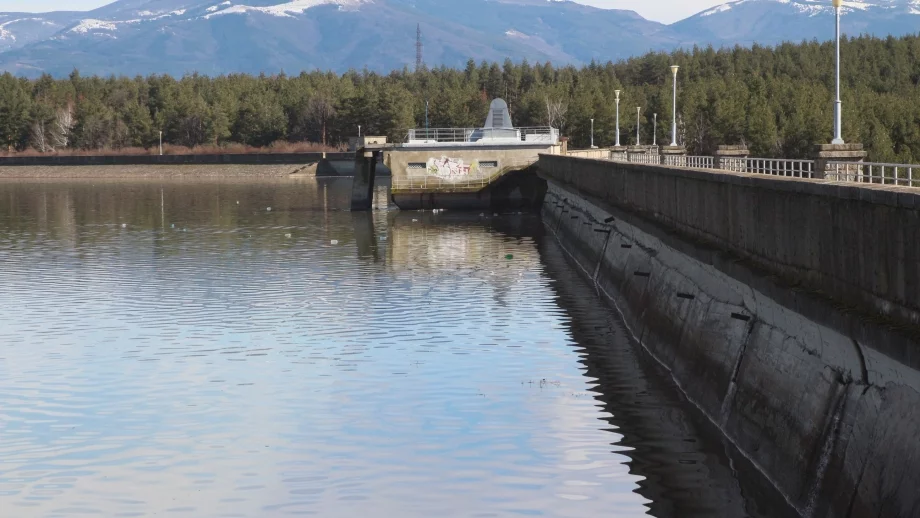 Кабинетът отпусна 6 млн. лева за контрол на язовирните стени