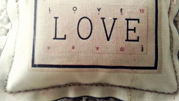 Фест с ръчно направени неща с тема Любов