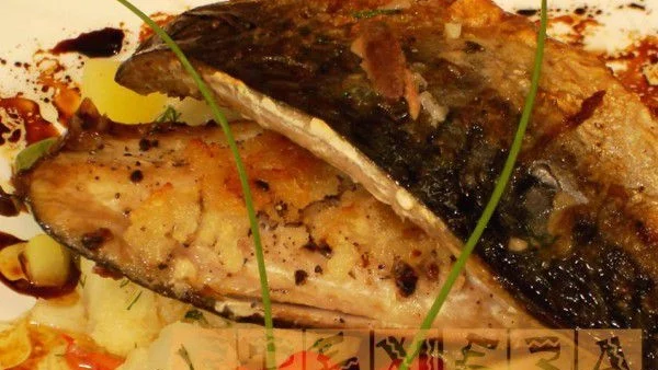 Скумрия с кардамом и хрян