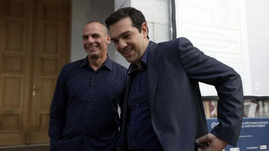 Извънредна среща за гръцката криза и митинг за "оставане в Европа"