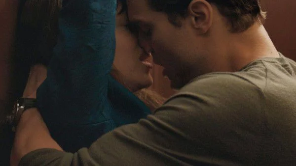 "Петдесет нюанса сиво" вече чупи рекорди