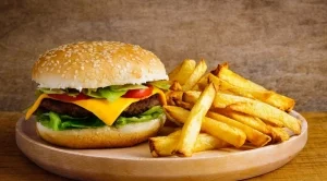 Облагат вредните храни с данък?