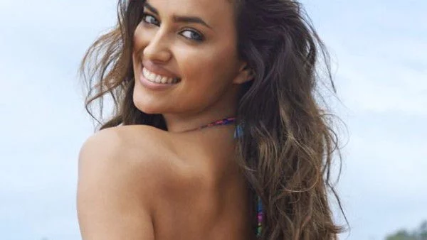 Изловени! Ирина Шейк и Брадли Купър са заедно