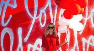 Как звездите отпразнуваха Св. Валентин