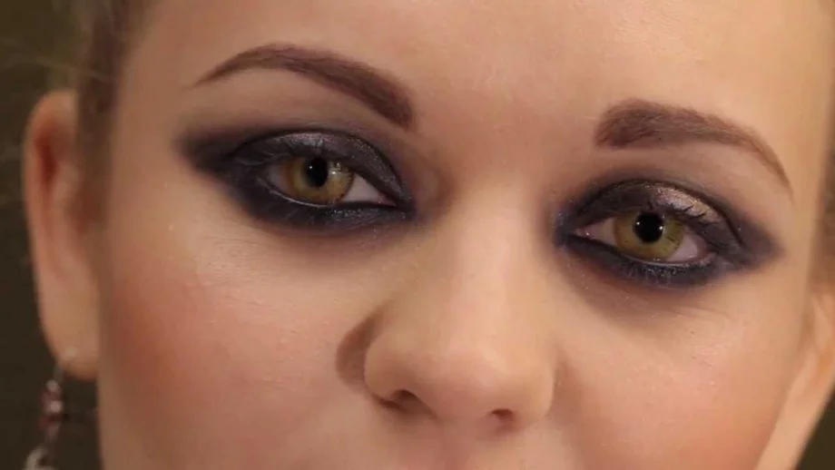 Индиец създаде златни лещи