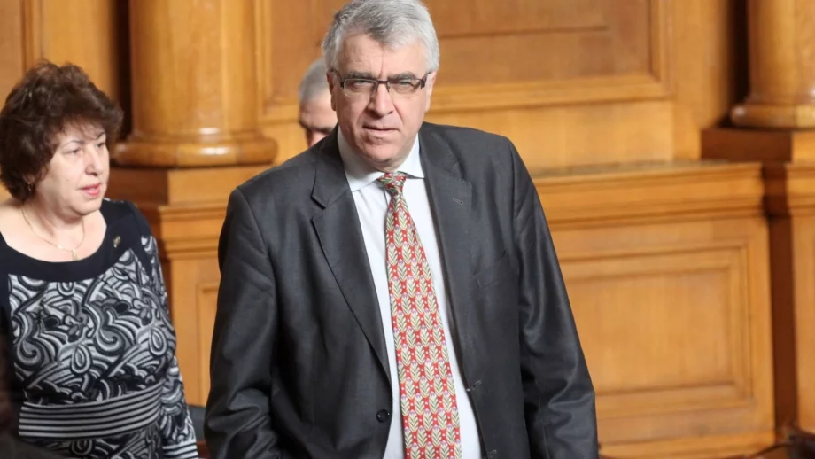 Гечев: Нагнетяването на напрежението около КТБ е било изкуствено