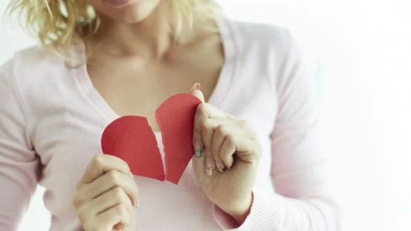 Как различните зодии преживяват раздяла