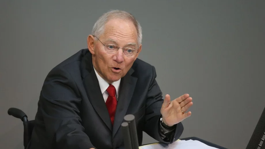 Шойбле е бил готов да даде 50 млрд. евро, за да напусне Гърция еврозоната