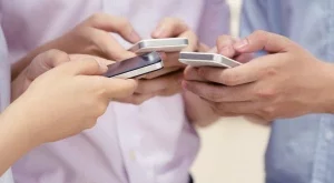 Телефонен етикет