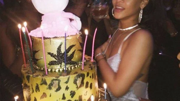 Първи снимки на  Риана и Ди Каприо