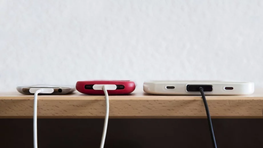 3 мита за правилното зареждане на телефона 