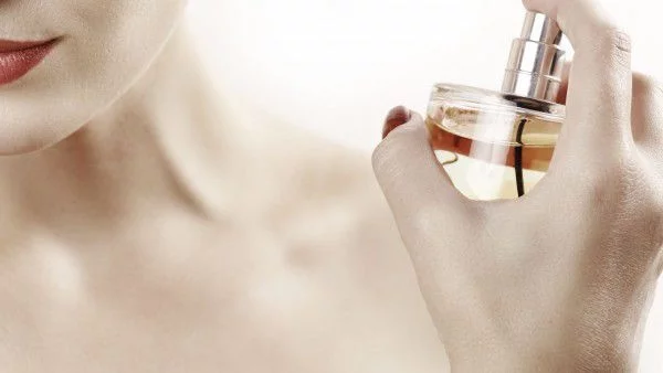 Направи си сама: Парфюм с етерични масла