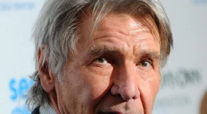 Харисън Форд катастрофира със самолет