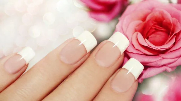10 начина да си направим френски маникюр
