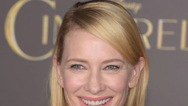 Кейт Бланшет осинови момиченце