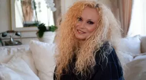 Наталия Симеонова иска прошка на Денис Ризов за изневярата му (ВИДЕО)