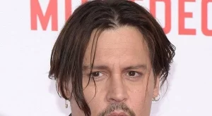 Джони Деп пострада по време на снимки