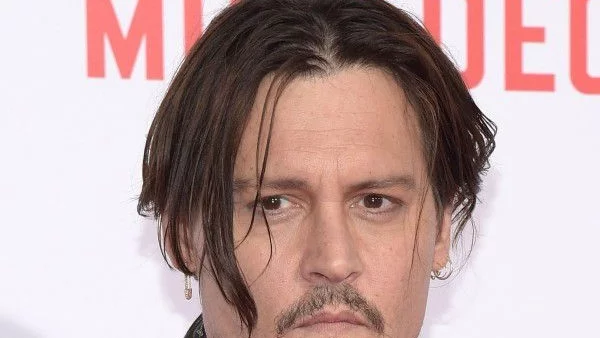 Джони Деп пострада по време на снимки