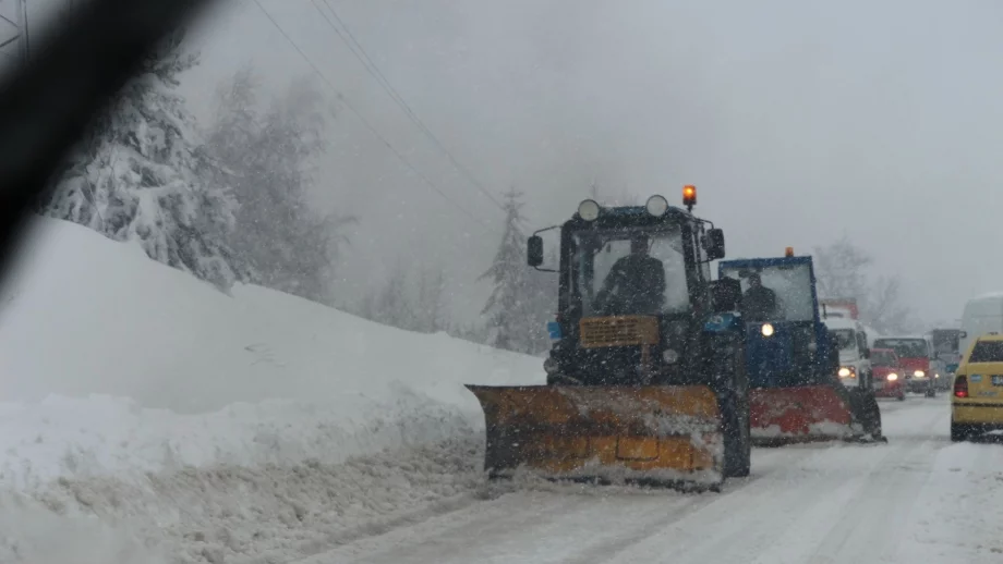 Реагираха ли адекватно институциите на зимната обстановка по пътищата?