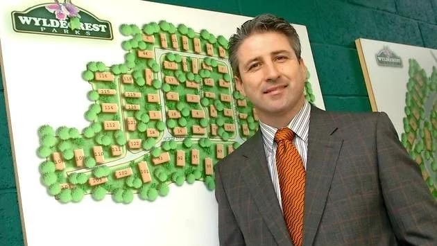 Историята на един успял циганин: От бедните покрайнини до бизнес за милиони