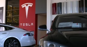 Tesla Motors сменя името си 