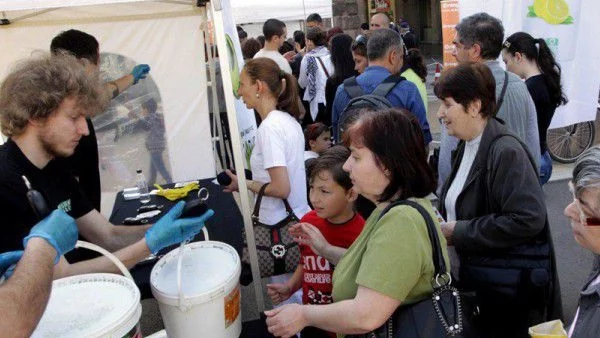 Отново дават книги за смет 