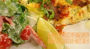 Фритата с броколи и домати