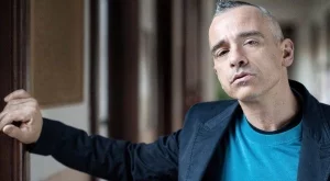 Рамацоти дава на феновете местата си за концерта в София