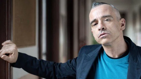 Рамацоти дава на феновете местата си за концерта в София