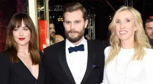 Режисьорската на "50 нюанса сиво" се отказа от проекта