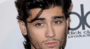 Зейн Малик от One Direction почва соло кариера