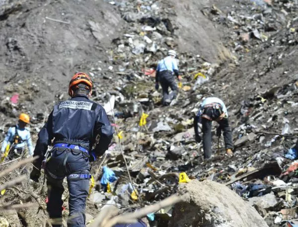 Идентифицираха останките на жертвите на Germanwings