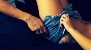 Пускат женски презерватив с мини вибратор