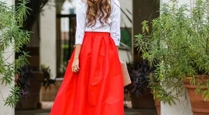 4 начина как да носиш ярка пола тази пролет