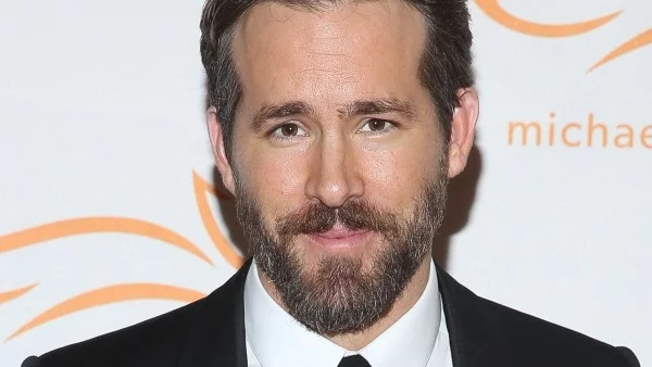 Снимки от рождения ден на Райън Рейнолдс