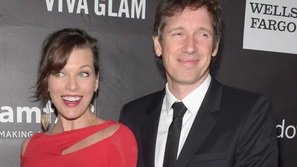 Мила Йовович роди. Вижте дъщеря й