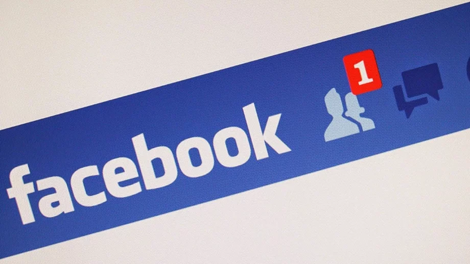 ЕК глоби Facebook с милиони за нарушения при покупката на WhatsApp