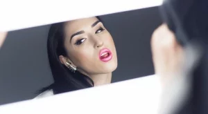 Сантра и Криско с общо парче (видео)