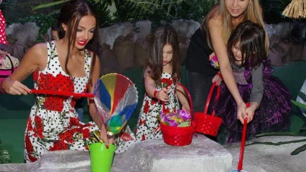 Стефано Габана постна снимка на Николета и Никол