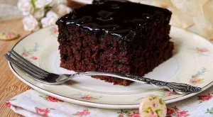 Какаов сладкиш с какаова глазура