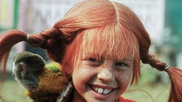 Помните ли я? Няма да повярвата как изглежда и какво работи днес