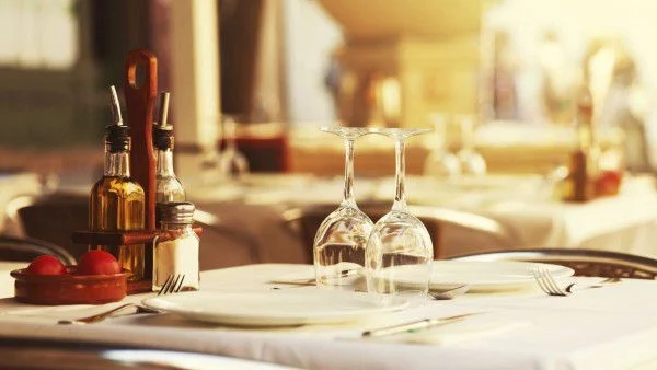 Избери любимото си място в София и спечели почерпка за двама