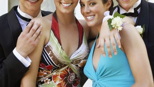 Модните тенденции при абитуриентите