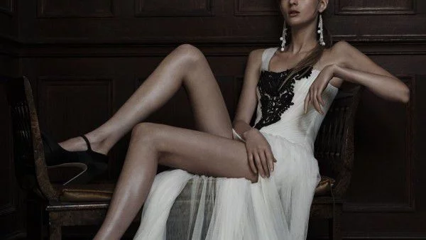 Vera Wang залага на дръзки булчински рокли